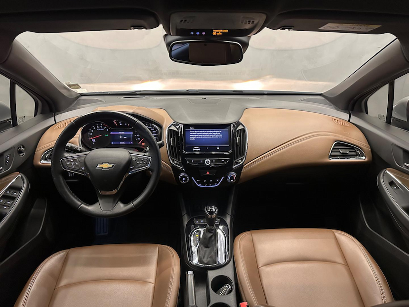 Foto do veículo CHEVROLET CRUZE  PRE2 NB AT 2022 55.536 KM 115.900,00