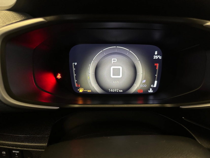 Foto do veículo CITROËN AIRCROSS C3  FEEL 2024 14.678 KM 96.900,00