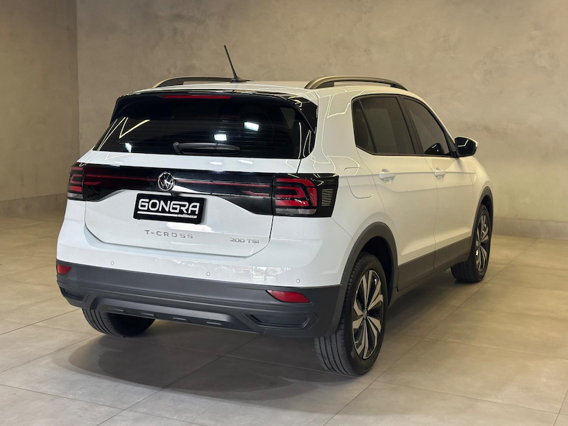 Foto do veículo VOLKSWAGEN T-CROSS T CROSS 200 TSI 2022 27.662 KM 104.900,00