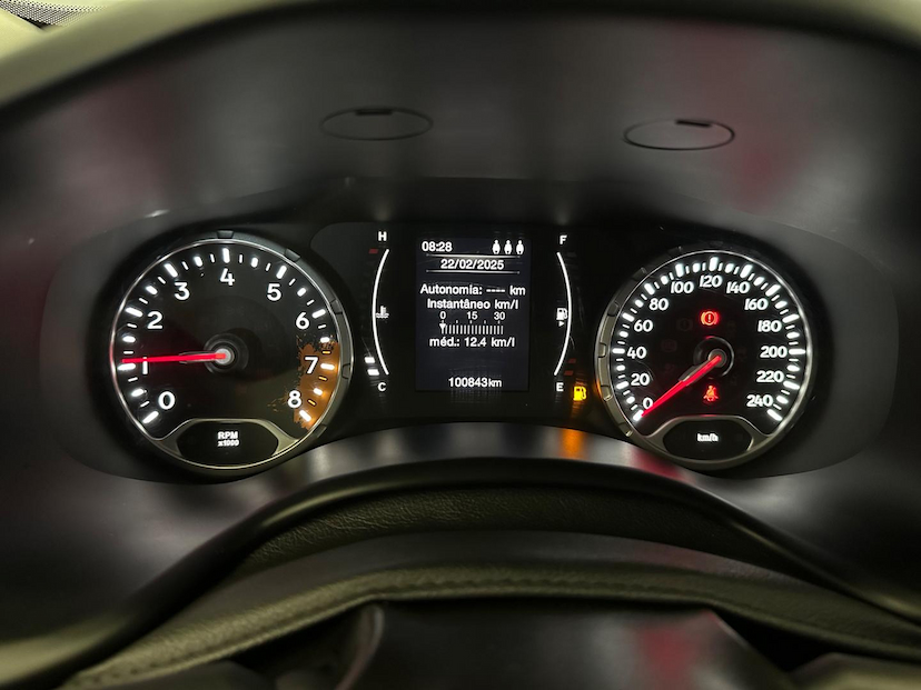 Foto do veículo JEEP RENEGADE  1.8 16V FLEX SPORT 4P MANUAL 2016 100.000 KM 63.900,00