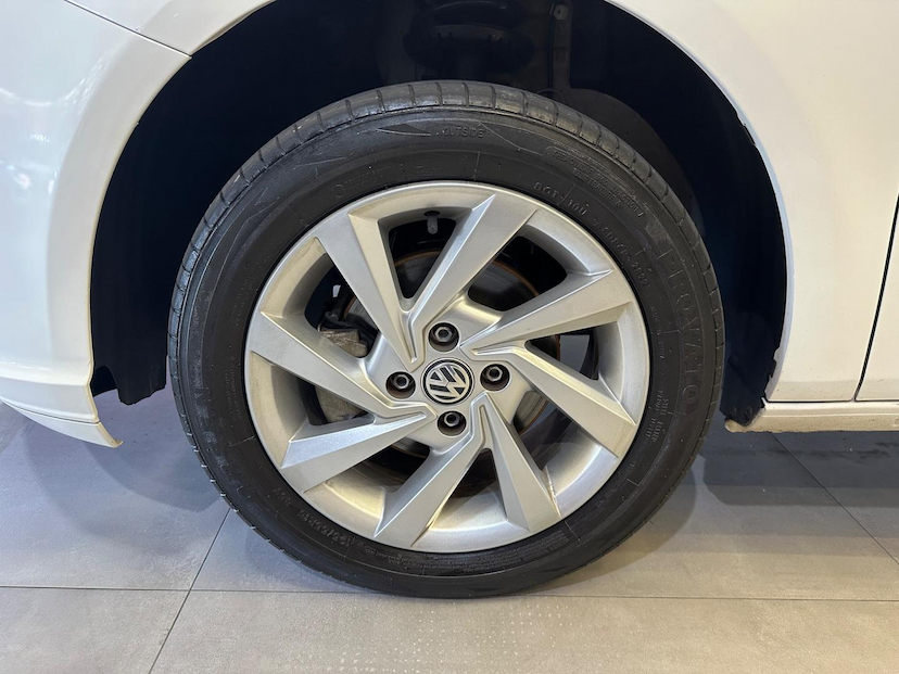 Foto do veículo VOLKSWAGEN VOYAGE NOVO  1.6 2020 93.905 KM 57.900,00