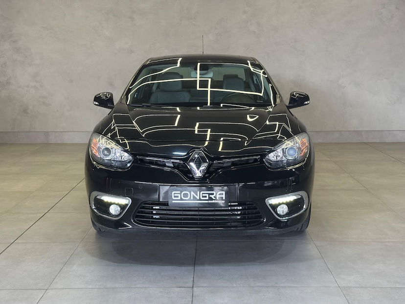 Foto do veículo RENAULT FLUENCE  PREVILEGE 2.0 AUT 2015 79.900 KM 68.900,00