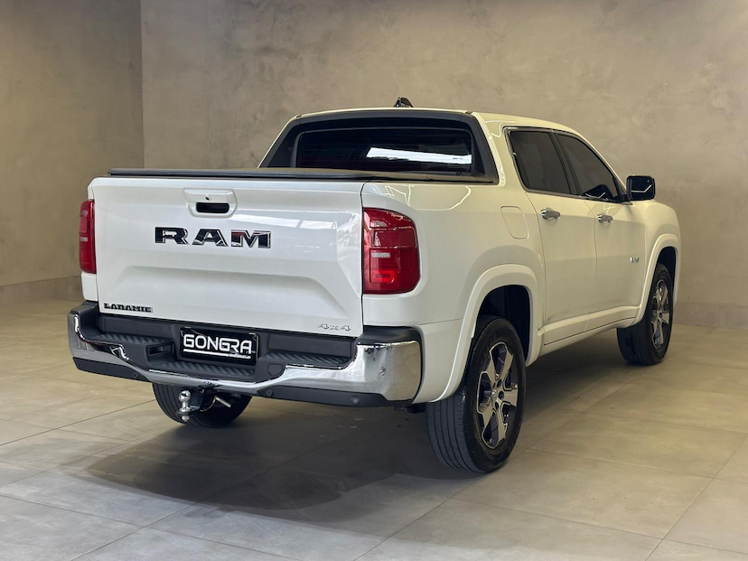 Foto do veículo RAM RAMPAGE  LAMARIE 2.0L TURBODIESEL AT9 4X4 2024 20.600 KM 227.900,00