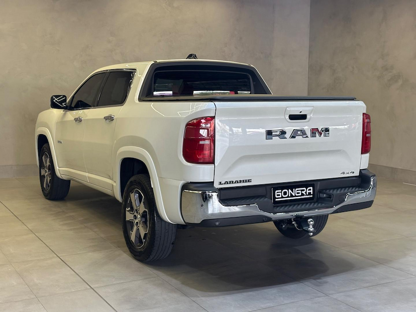 Foto do veículo RAM RAMPAGE  LAMARIE 2.0L TURBODIESEL AT9 4X4 2024 20.600 KM 227.900,00
