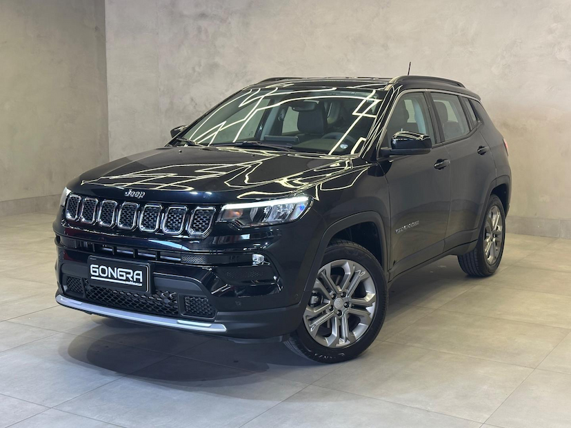 Foto do veículo JEEP COMPASS  LONG TF 2023 14.382 KM 144.900,00