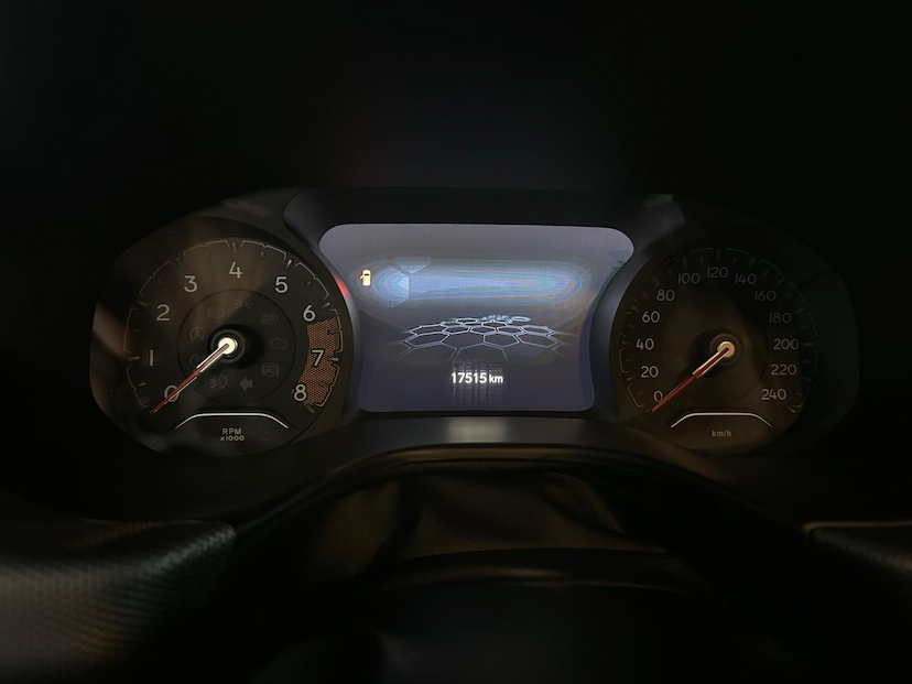 Foto do veículo JEEP COMPASS  LONG TF 2024 17.415 KM 162.900,00