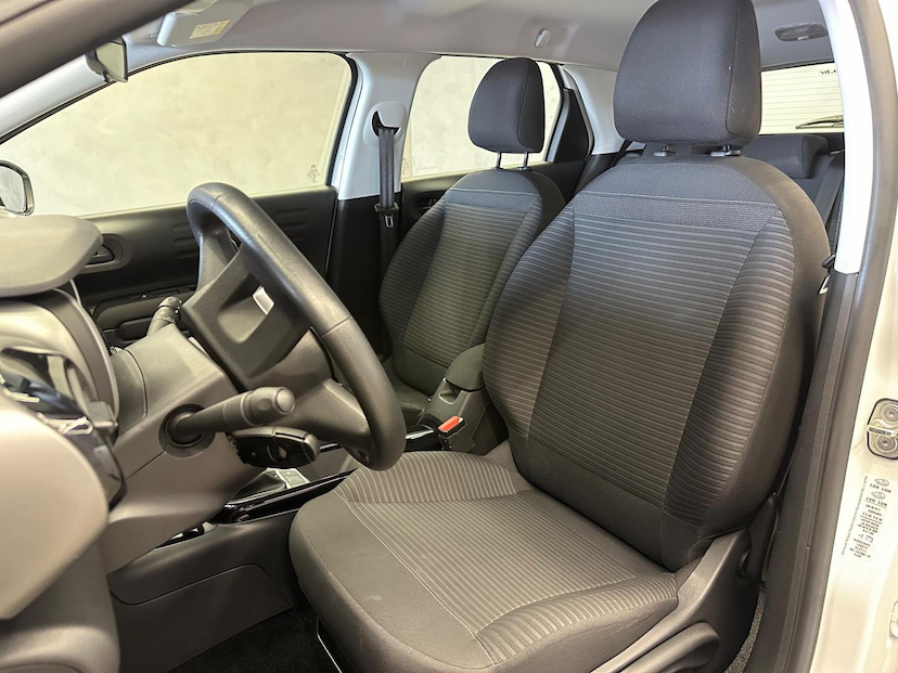 Foto do veículo CITROËN C4 CACTUS  1.6 FEEL AUT 2022 19.306 KM 84.900,00