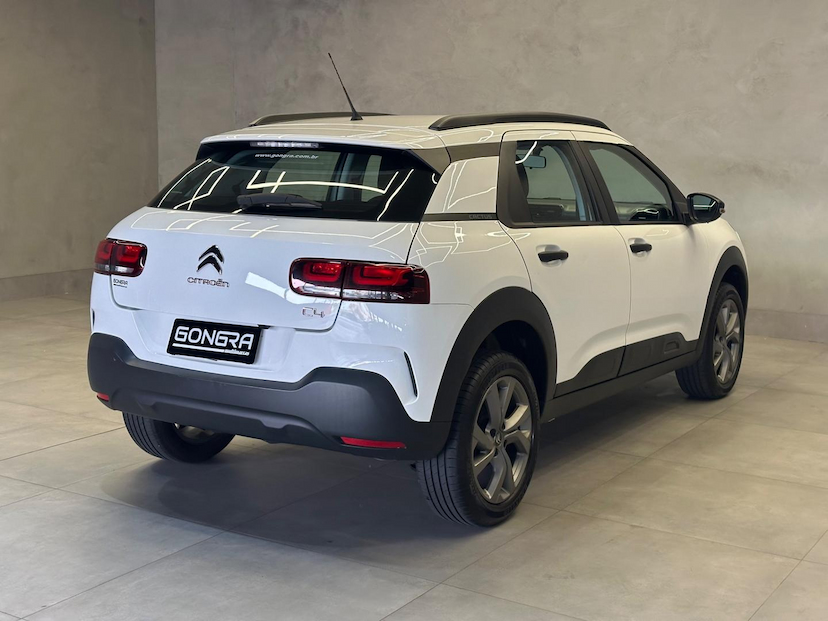 Foto do veículo CITROËN C4 CACTUS  1.6 FEEL AUT 2022 19.306 KM 84.900,00