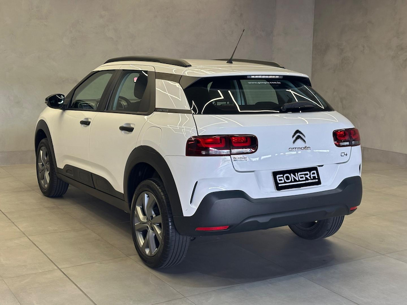 Foto do veículo CITROËN C4 CACTUS  1.6 FEEL AUT 2022 19.306 KM 84.900,00