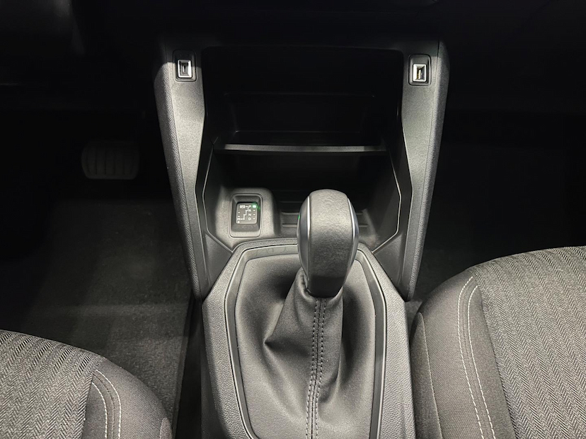Foto do veículo PEUGEOT 208  ACTIVE 2024 11.349 KM 89.900,00