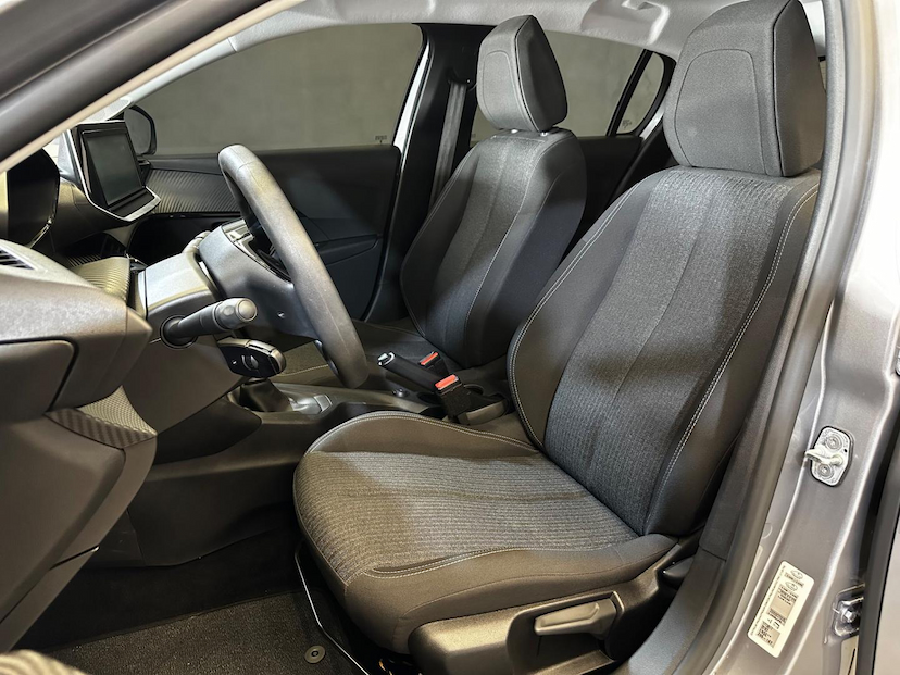Foto do veículo PEUGEOT 208  ACTIVE 2024 9.559 KM 89.900,00
