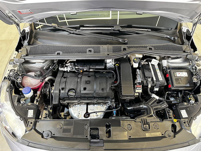Foto do veículo PEUGEOT 208  ACTIVE 2024 9.559 KM 89.900,00