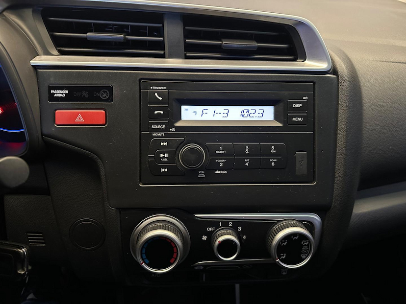 Foto do veículo HONDA FIT  1.5 LX 16V FLEX 4P AUTOMATICO 2016 102.304 KM 65.900,00
