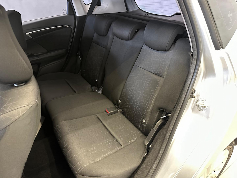 Foto do veículo HONDA FIT  1.5 LX 16V FLEX 4P AUTOMATICO 2016 102.304 KM 65.900,00