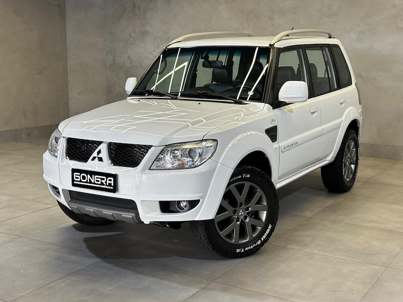 Foto do veículo MITSUBISHI PAJERO TR4  2.0 4X2 16V 140CV FLEX 4P MANUAL 2014 90.237 KM 59.900,00
