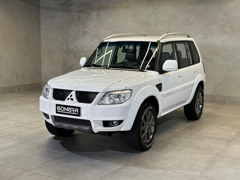 Foto do veículo MITSUBISHI PAJERO TR4  2.0 4X2 16V 140CV FLEX 4P MANUAL 2014 90.237 KM 59.900,00