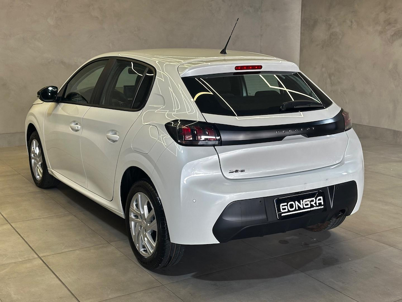 Foto do veículo PEUGEOT 208  ACTIVE 2024 17.120 KM 87.900,00