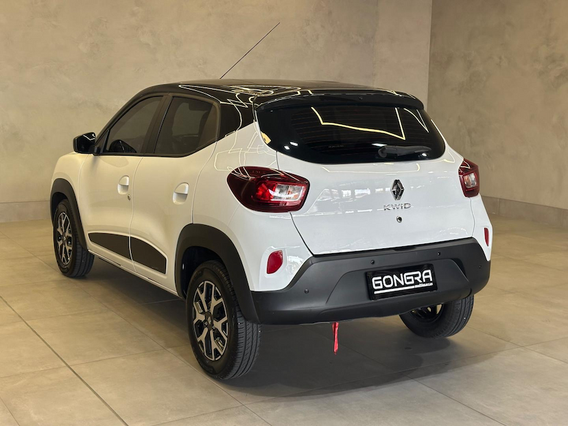 Foto do veículo RENAULT KWID  INTENSE 1.0 MT 2023 12.022 KM 59.900,00