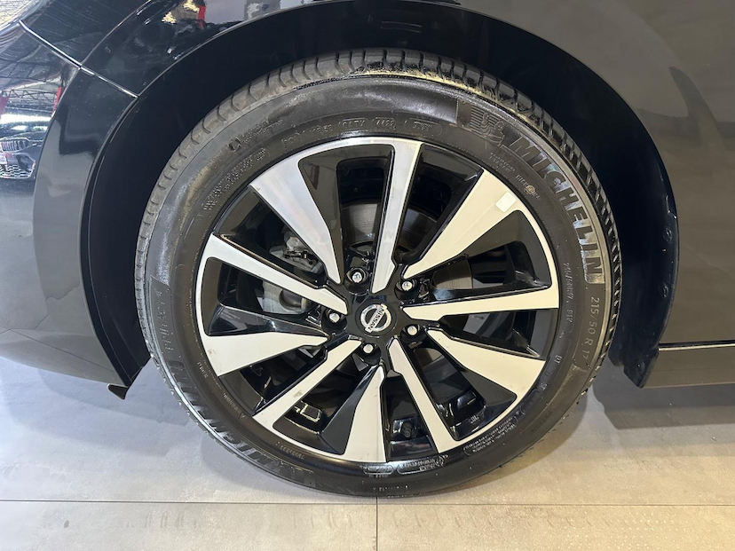 Foto do veículo NISSAN SENTRA  2.0 EXCLUSIVE CVT 2023 8.160 KM 148.900,00