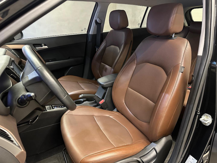 Foto do veículo HYUNDAI CRETA  2.0 16V FLEX PRESTIGE AUTOMATICO 2018 98.125 KM 89.900,00