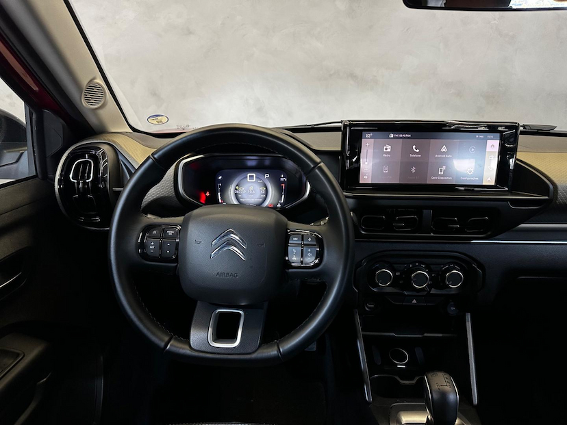 Foto do veículo CITROËN AIRCROSS C3  SHINE 1.0 FLEX TB 200 AUT. 2024 8.587 KM 106.900,00