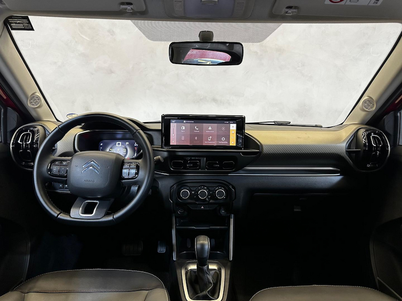 Foto do veículo CITROËN AIRCROSS C3  SHINE 1.0 FLEX TB 200 AUT. 2024 8.587 KM 106.900,00