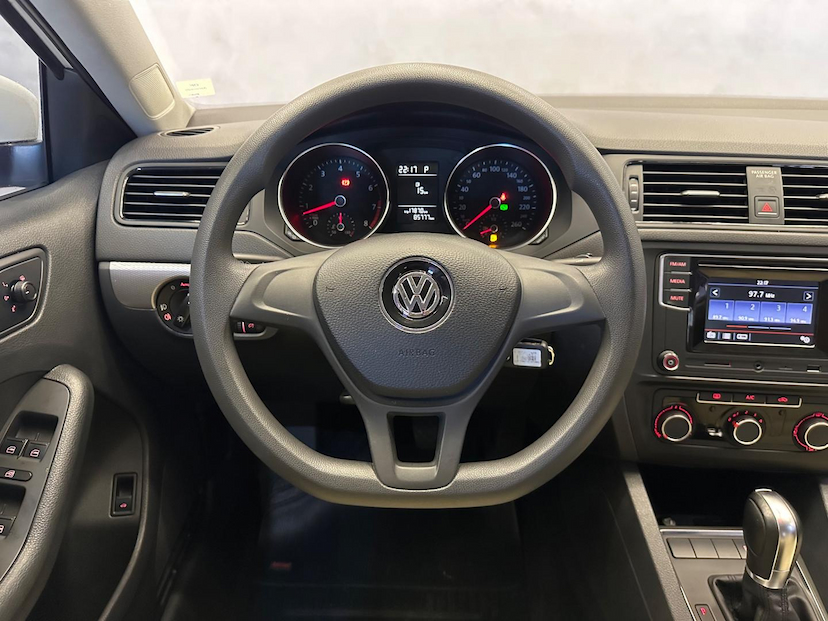 Foto do veículo VOLKSWAGEN JETTA  TL AF 2016 85.753 KM 74.900,00