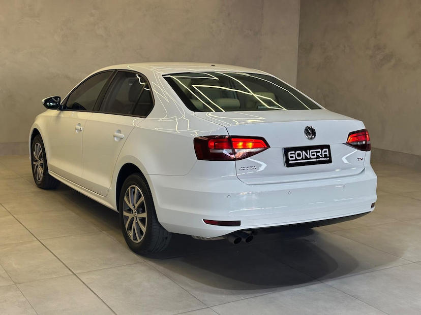 Foto do veículo VOLKSWAGEN JETTA  TL AF 2016 85.753 KM 74.900,00