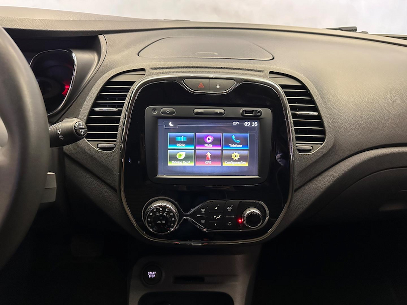 Foto do veículo RENAULT CAPTUR  INTEN 16A 2018 46.000 KM 74.900,00