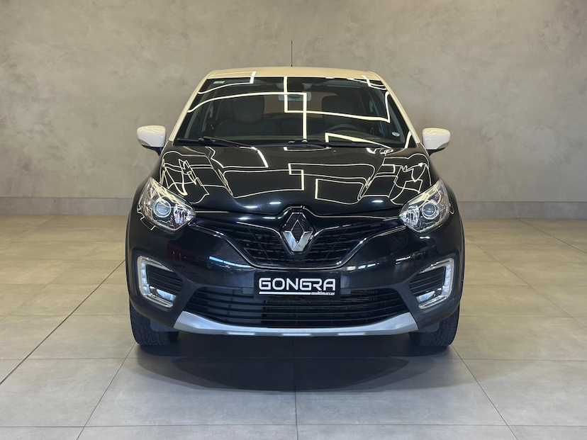 Foto do veículo RENAULT CAPTUR  INTEN 16A 2018 46.000 KM 74.900,00