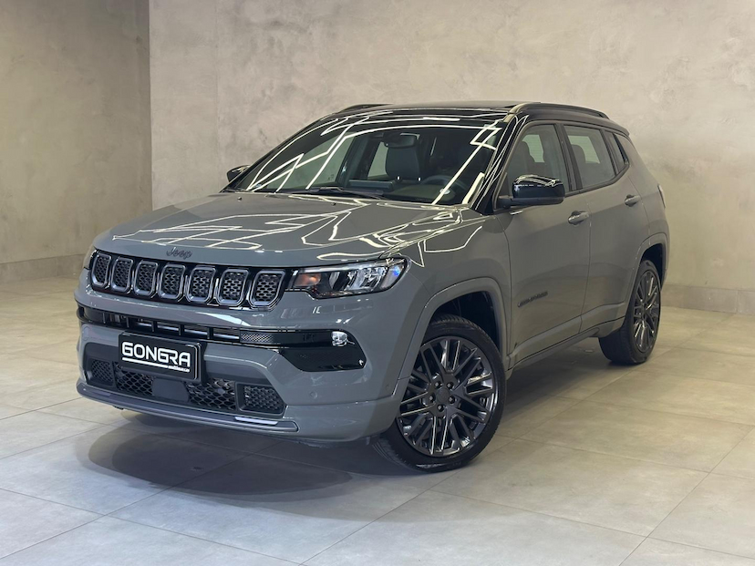 Foto do veículo JEEP COMPASS  SERIE S T270 TURBO FLEX AUT. 2023 16.764 KM 179.900,00
