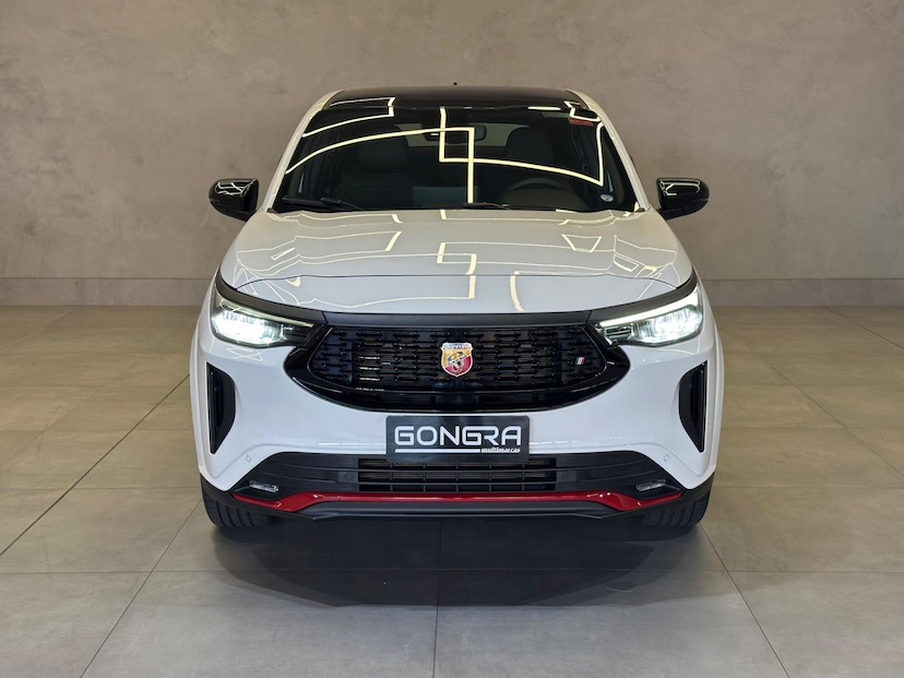 Foto do veículo FIAT FASTBACK  ABARTH 270 2024 10.761 KM 142.900,00