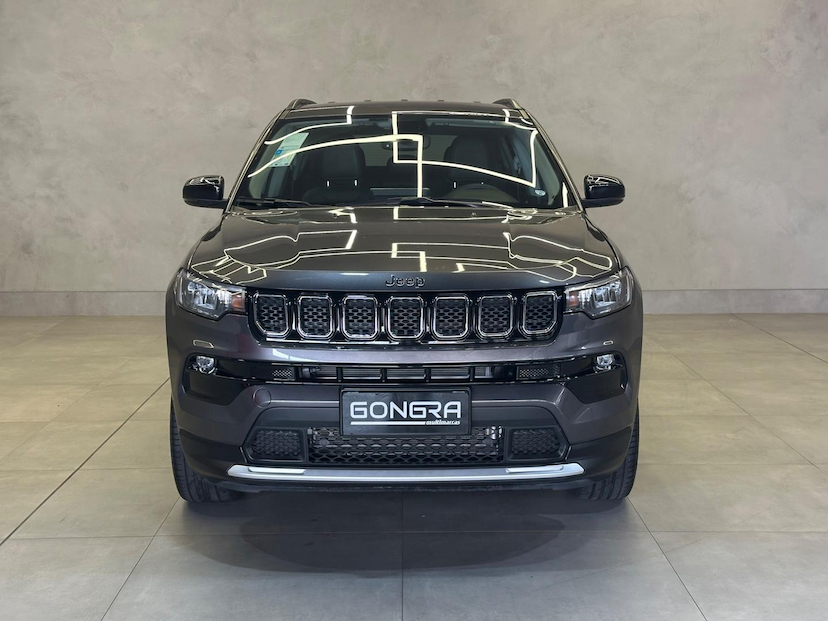Foto do veículo JEEP COMPASS  LONG TF 2022 44.900 KM 134.900,00