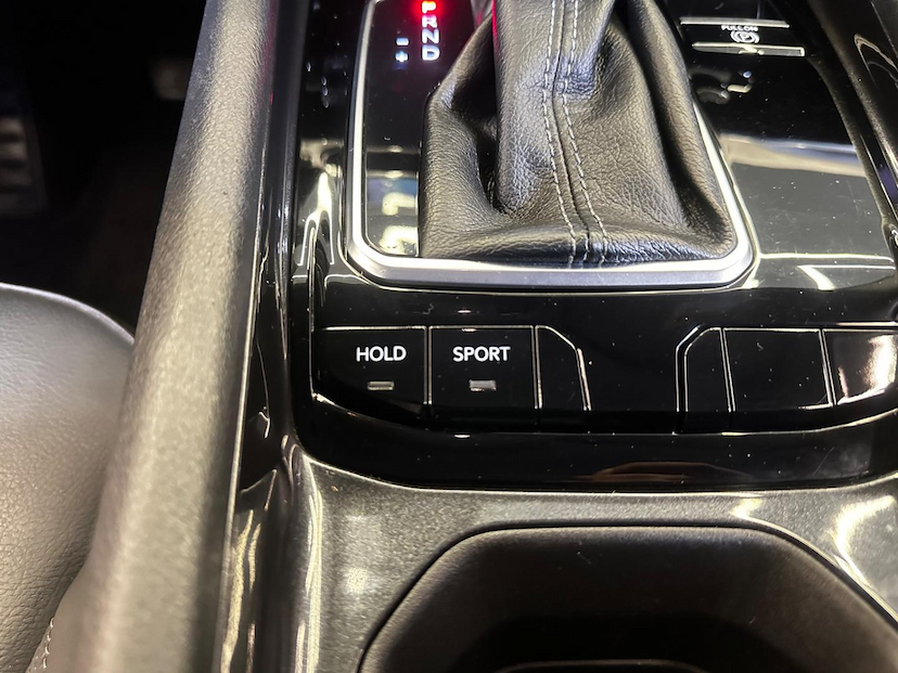 Foto do veículo JEEP COMPASS  LONG TF 2022 34.193 KM 132.900,00