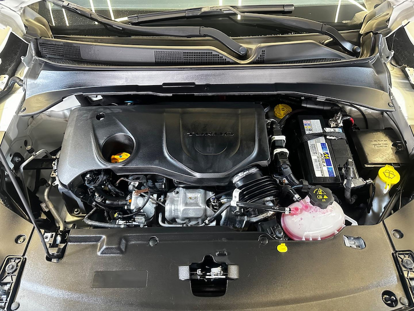 Foto do veículo JEEP COMPASS  LONG TF 2022 34.193 KM 132.900,00