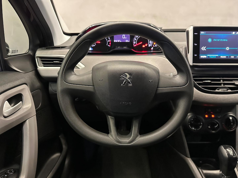 Foto do veículo PEUGEOT 208  ACTIVE PK AT 2020 46.763 KM 62.900,00
