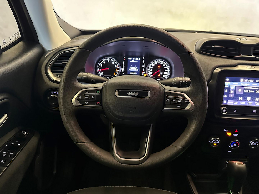 Foto do veículo JEEP RENEGADE  SPORT T270 FLEX 2023 32.793 KM 102.900,00