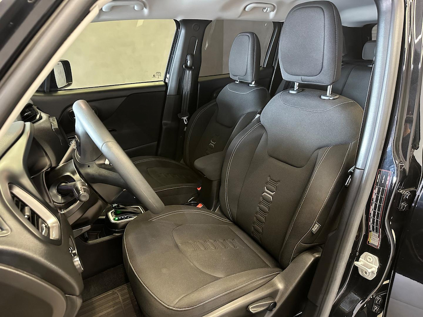 Foto do veículo JEEP RENEGADE  SPORT T270 FLEX 2023 32.793 KM 102.900,00