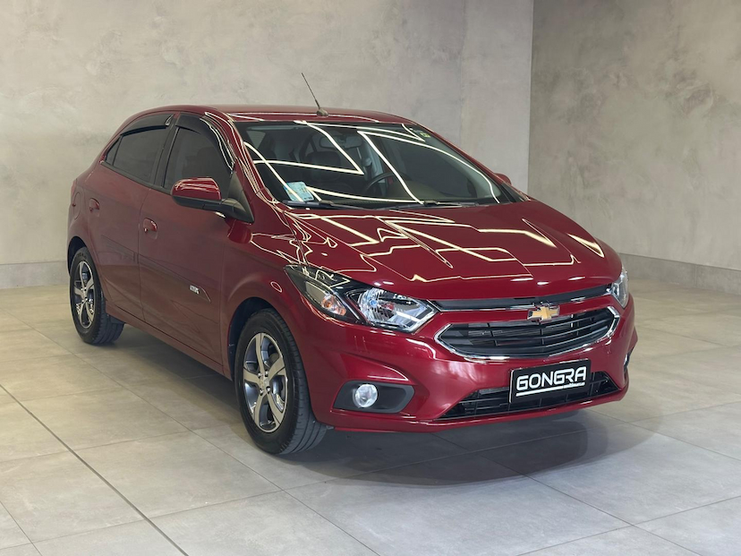 Foto do veículo CHEVROLET ONIX  1. 4MT LTZ 2019 34.543 KM 66.900,00