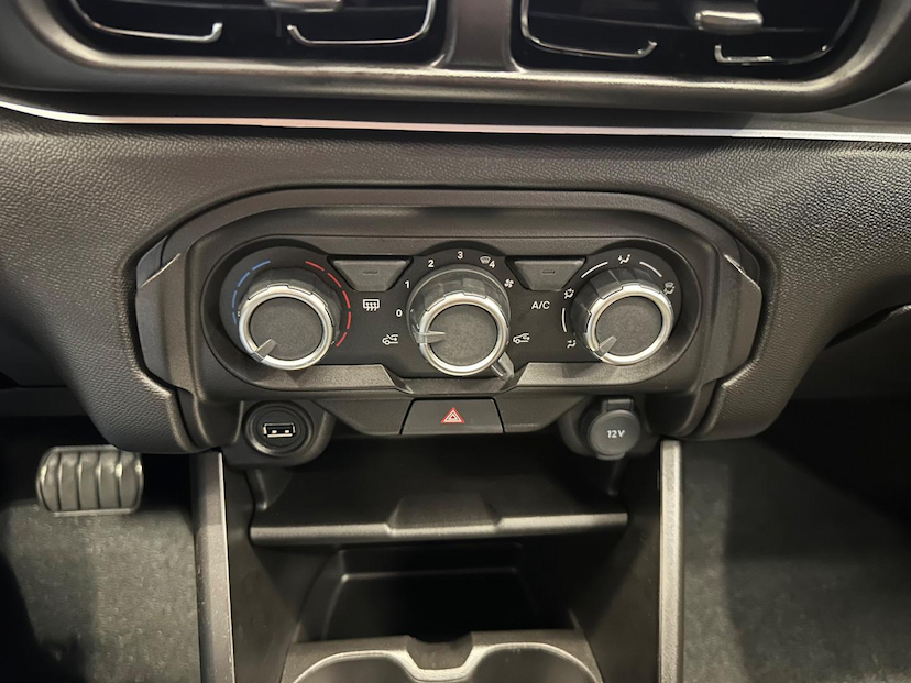 Foto do veículo CITROËN AIRCROSS  SHINEAT 2024 3.987 KM 112.900,00