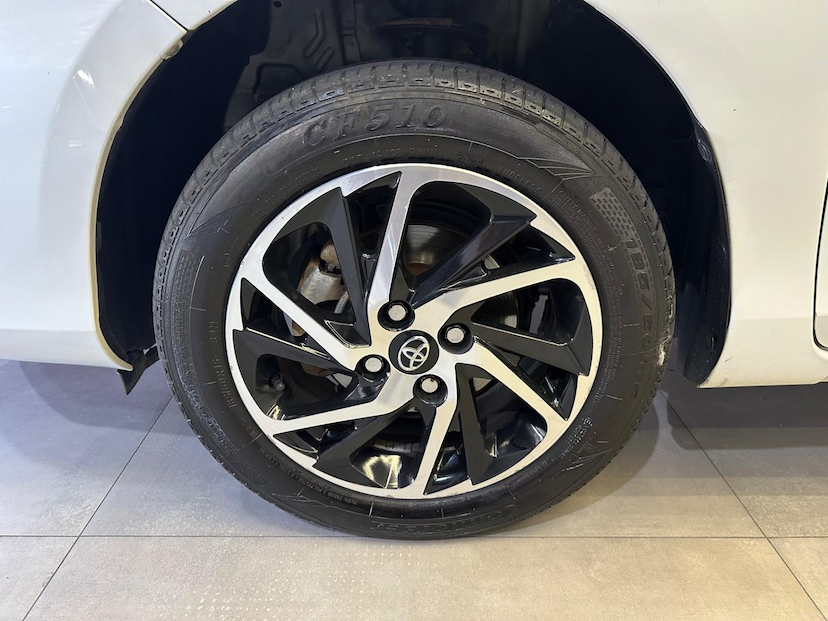 Foto do veículo TOYOTA YARIS  HA XL15 2023 96.100 KM 81.900,00