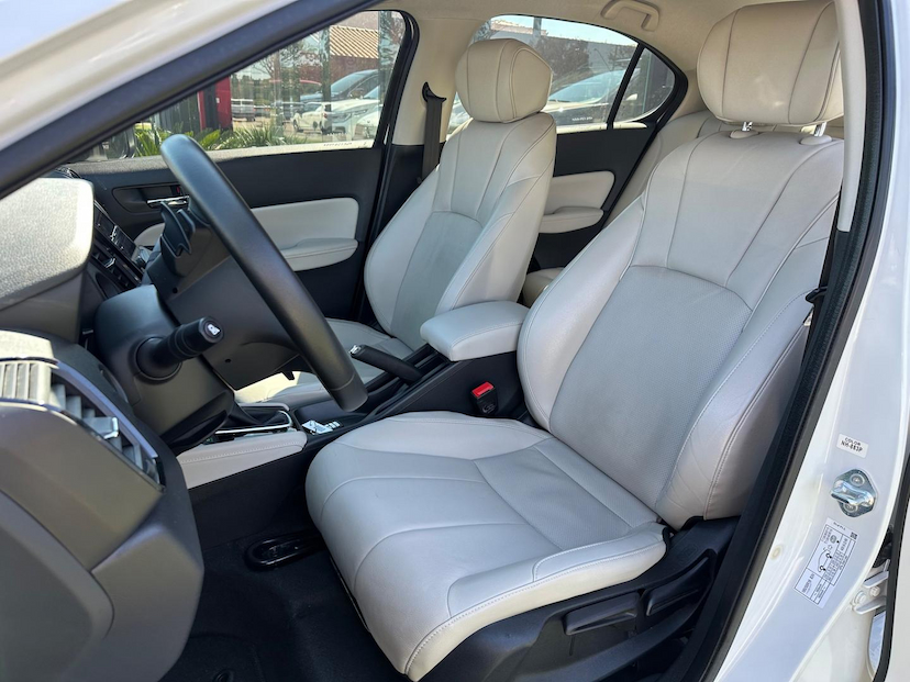 Foto do veículo HONDA CITY  SEDAN TOURING 1.5 FLEX 16V 4P AUT 2023 26.540 KM 114.900,00