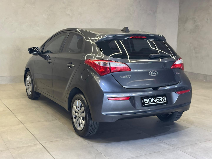Foto do veículo HYUNDAI HB20  COMFORT PLUS 1.0 TURBO FLEX 12V MEC 2018 47.062 KM 56.900,00