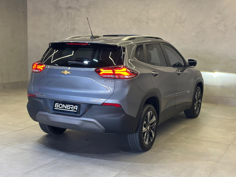 Foto do veículo CHEVROLET TRACKER  PREMIER 1.2 TURBO 12V FLEX AUT 2023 32.000 KM 119.900,00