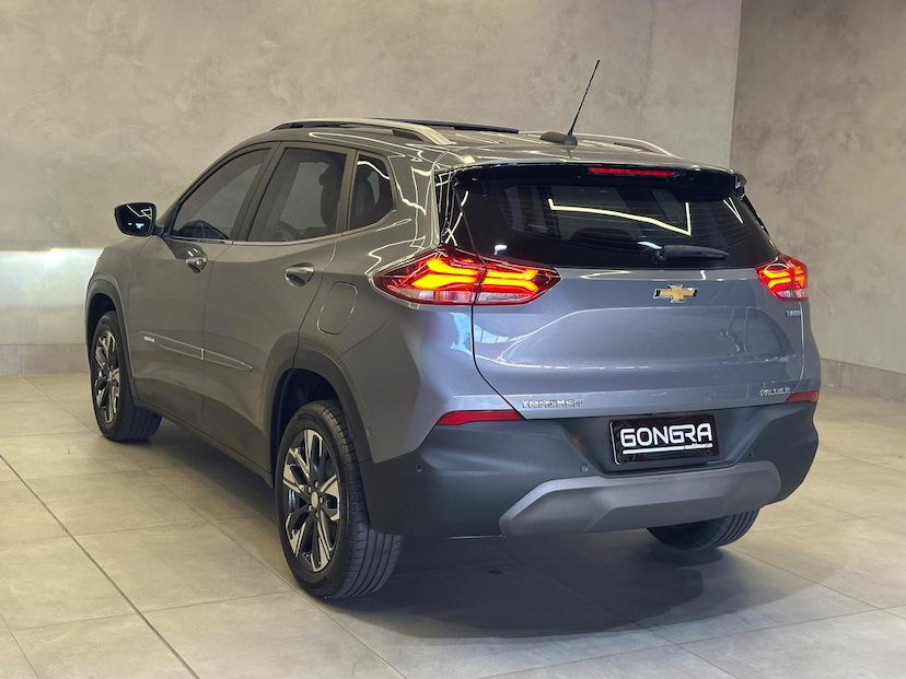 Foto do veículo CHEVROLET TRACKER  PREMIER 1.2 TURBO 12V FLEX AUT 2023 32.000 KM 119.900,00