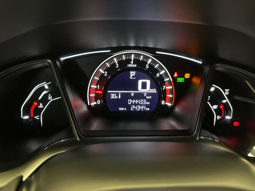 Foto do veículo HONDA CIVIC  2.0 16V FLEXONE  EX CVT 2020 44.393 KM 126.900,00