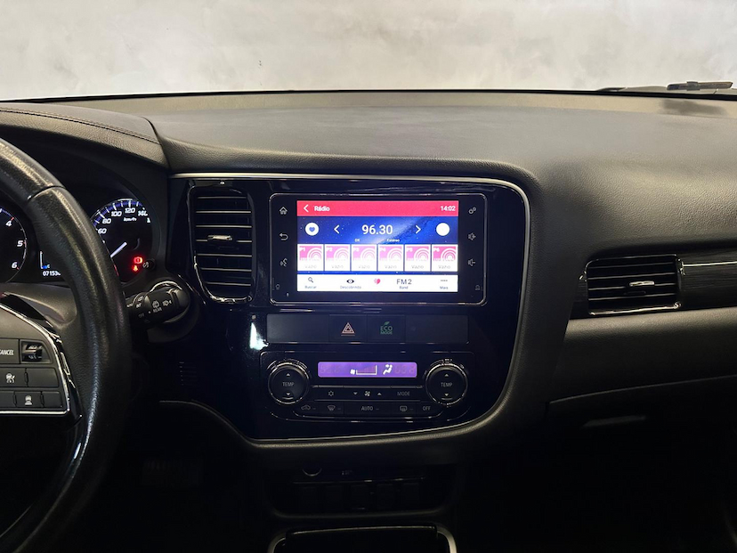 Foto do veículo MITSUBISHI OUTLANDER  2.2 165CV DIESEL 2018 71.400 KM 148.900,00