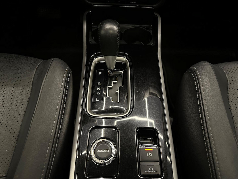 Foto do veículo MITSUBISHI OUTLANDER  2.2 165CV DIESEL 2018 71.400 KM 148.900,00
