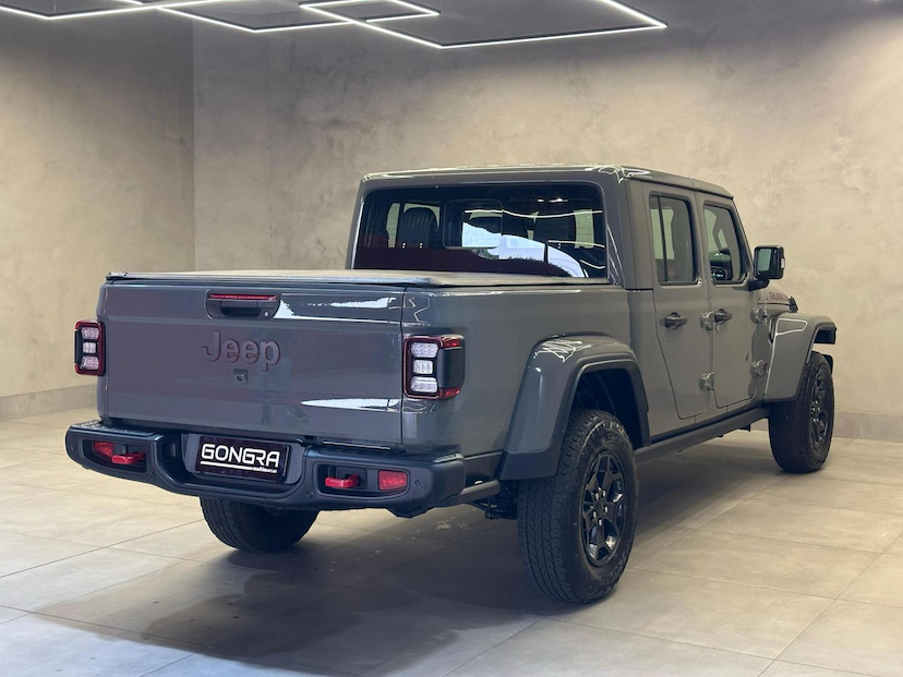 Foto do veículo JEEP GLADIATOR  RUBICON 2023 8.994 KM 349.900,00