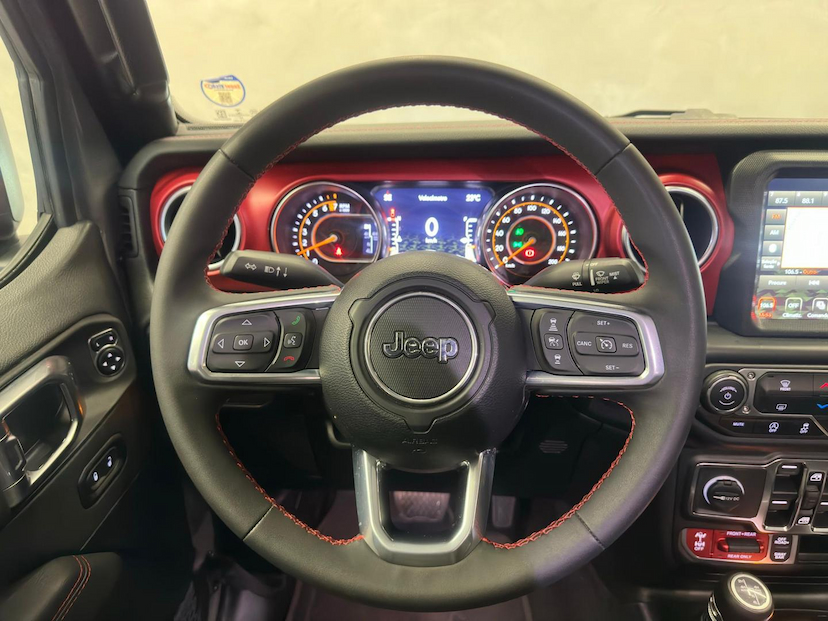 Foto do veículo JEEP GLADIATOR  RUBICON 2023 8.994 KM 349.900,00